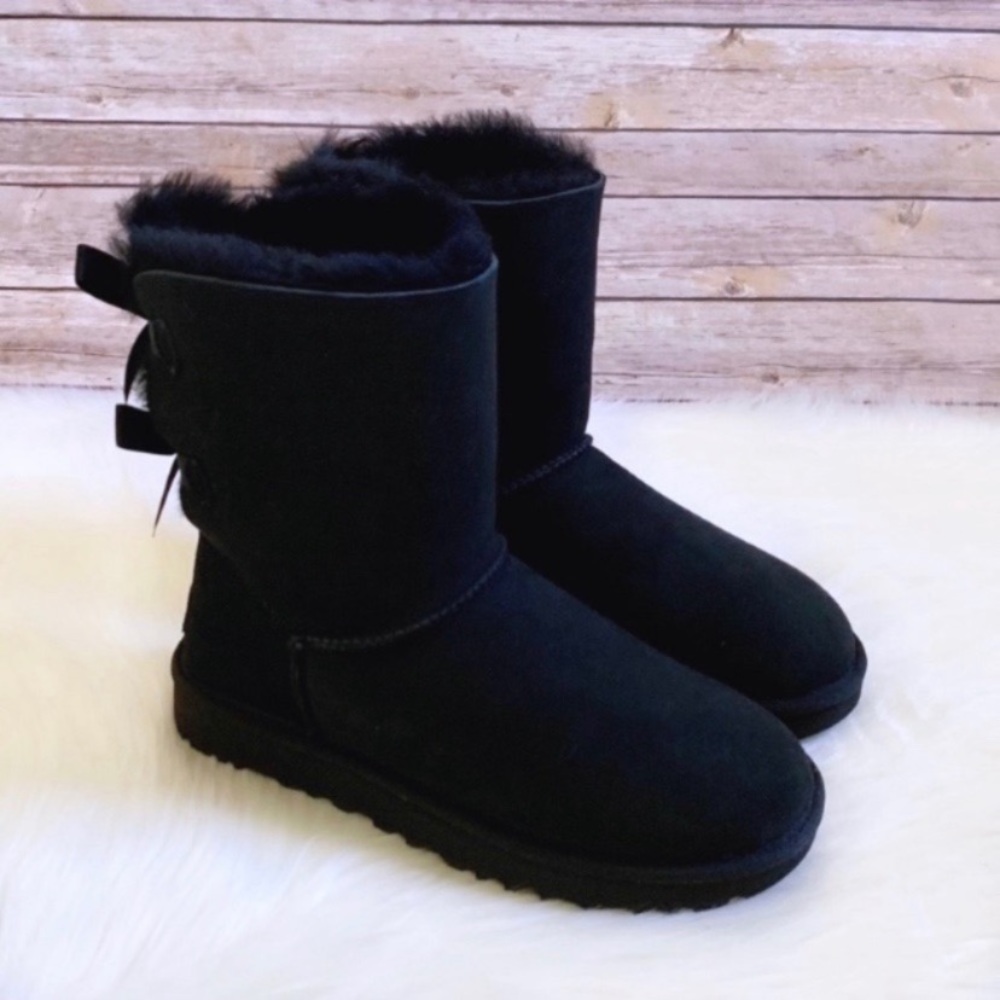 UGG Black Bailey Bow II Boots - Picture 4 of 8